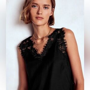 LIKE NEW Boden Black Lace-Trim V-Neck Silk Blend Camisole